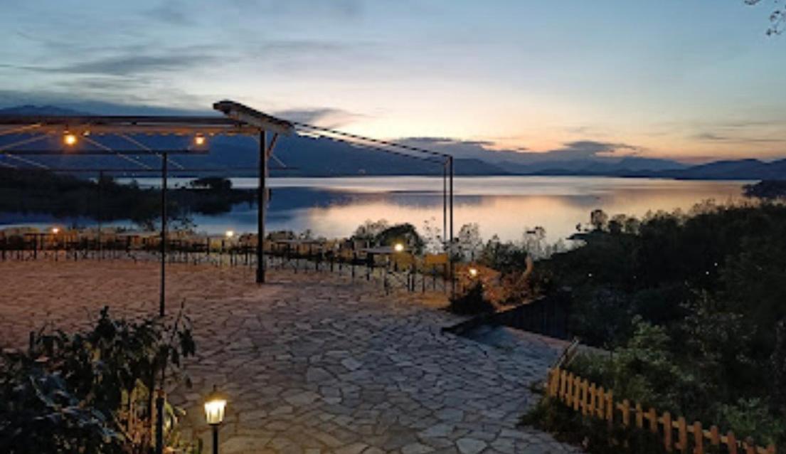 Ξενώνας Παρατηρητήριο Υπερώον Agios Athanasios  Exteriör bild